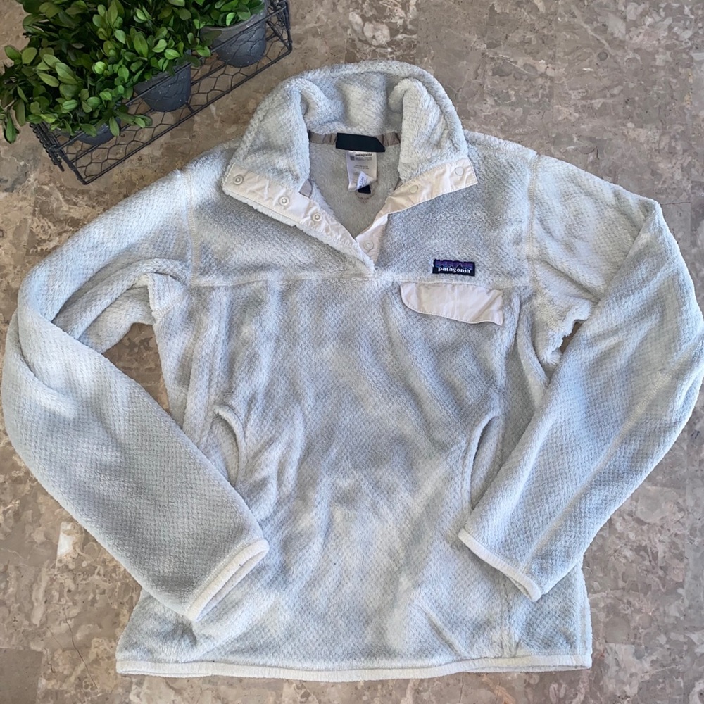 Patagonia pull over😍